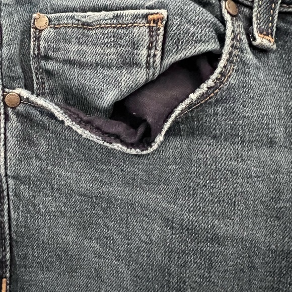 Fidelity button fly jeans. Show signs of wear/distressing as shown in pics. - Picture 4 of 16